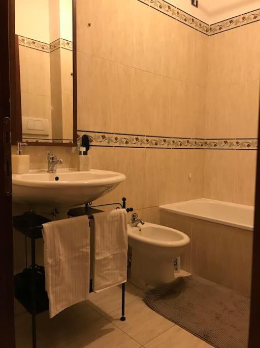 Apartment With Private Parking - Roma Est. Lunghezza Εξωτερικό φωτογραφία